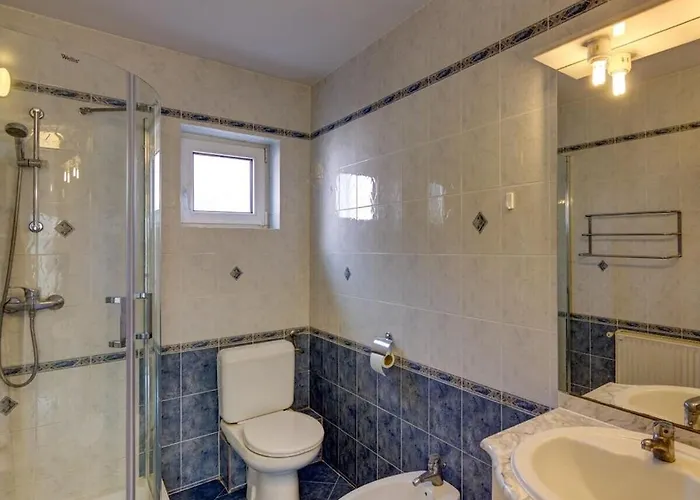 펜션 In With Swimming Pool *